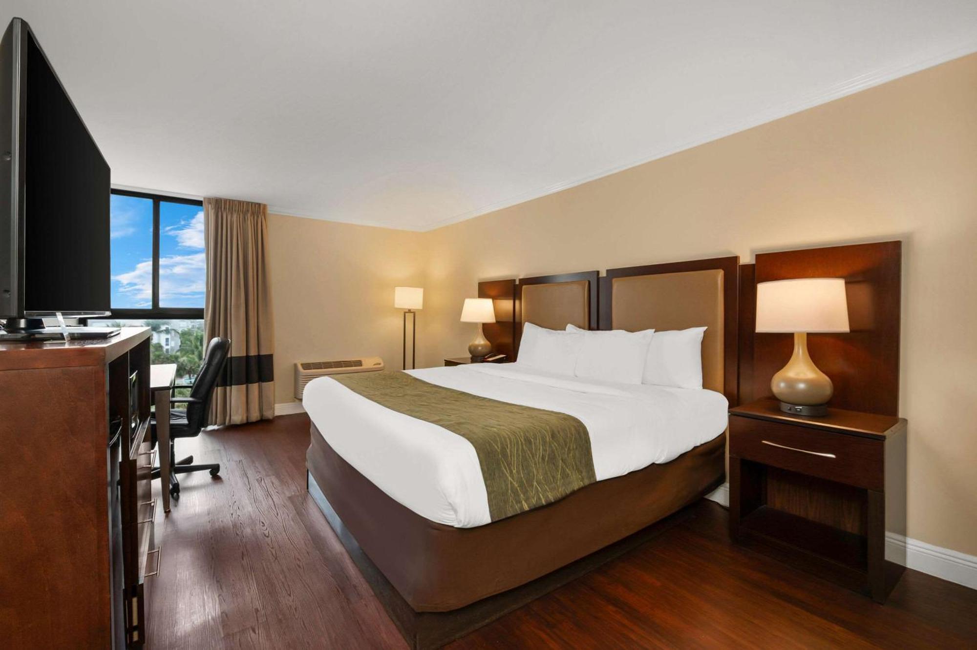 Comfort Inn Oceanside Deerfield Beach Dış mekan fotoğraf